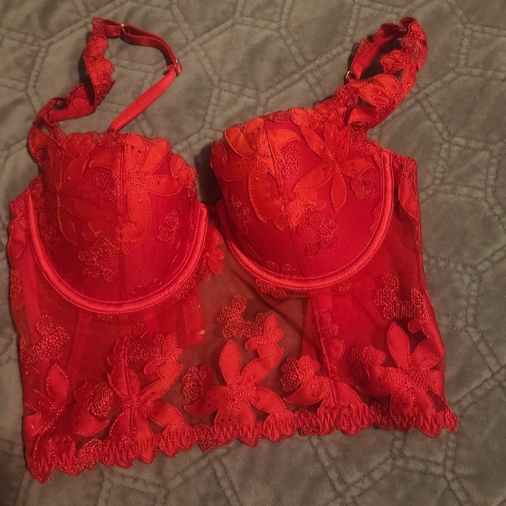 ❤️VICTORIA SECRET Red corset❤️